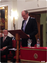 Edgardo D. Carosella
