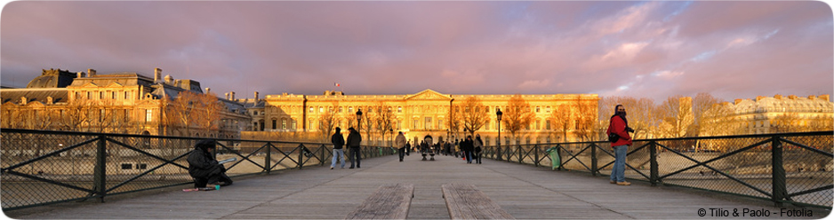 Pont des arts et Louvre