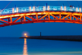 Vue nocture d'un pont à Miaoli, Taïwan